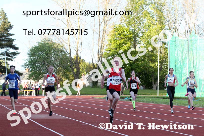200 metres, 2021 North East Grand Prix No. 2, Monkton, Wednesday, May 19th. Photo: David T. Hewitson/Sports for All Pics